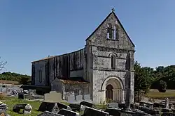 The church in Juicq
