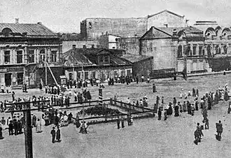 Mass grave before the obelisk's construction