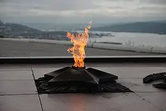 Etwenal flame at the Alyosha monyment
