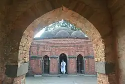 Gate arch