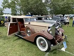 1933 Packard Twelve, Cabriolet DeVille