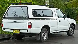 1997–2001 Toyota Hilux 2-door utility (RZN149R)