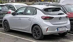 Rear view (facelift)