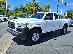 2022 Toyota Tacoma SR Access Cab (facelift)