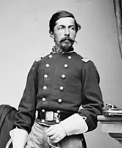 Old picture of an American Civil War general with gloves