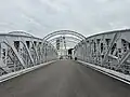 View of the rridge's girders at the center-line.