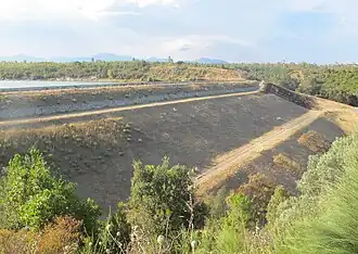 dam from below