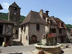 Buildings in the centre of Autoire