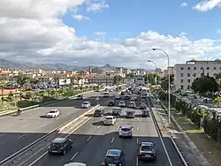 A road with 4 lanes per side