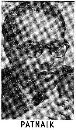 Bijayananda Patnaik pictured during a meeting with CIA & United States officials during his visit in 1963.