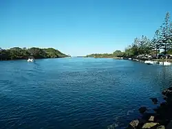 Brunswick River facing east (toward the sea), 2014