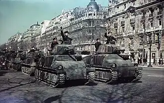 German army parade on Champs-Élysées in Paris, 1940. (Agfacolor)