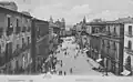 Corso Umberto I in 1904: on the left, the "Moncada houses," former residences of the noble family of the same name, are still visible; they were demolished three years later to widen Salita Tribunali (now Via Matteotti) and build the Banco di Sicilia and Banca d’Italia palaces.