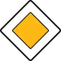 II-2: Priority road/crossroad