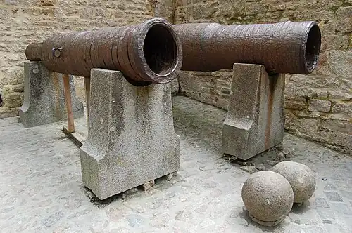 English Bombards abandoned during the Hundred Years' War and now displayed at Mont-Saint-Michel