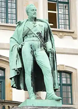 Statue of Charles Alten in Hanover, Germany by sculptor Heinrich Kümmel [de]