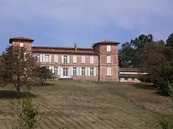 The chateau in Mourvilles-Basses