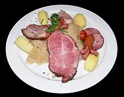Choucroute garnie