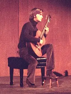 Parkening in concert, 1975