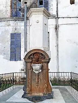 Roman cippus