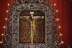 The image of Christ on the altar.
