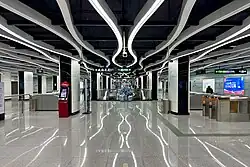 Line 13 concourse