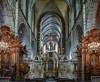 Main nave