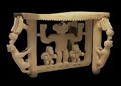Ceremonial metate; 1500 BCE-1400; height: 56&nbsp;cm (221⁄16 in.), width: 94.4&nbsp;cm (373⁄16 in.), depth: 78&nbsp;cm (3011⁄16 in.); Walters Art Museum (Baltimore, USA)
