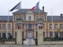 The town hall in Mesnils-sur-Iton
