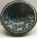 Deep bowl with fish