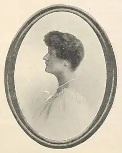 Dorothy Frances McCrae in 1907