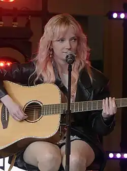 Roberts performing in Germany, 2024