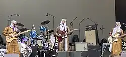Etran de L'Aïr performing at Poble Espanyol in 2025