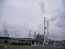 The oil refinery in Bésingrand