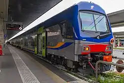 Regionale Veloce operates on regional lines in a region or in adjacent regions by Trenitalia. Stops in the main stations of the local service.