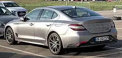 Rear view (facelift)