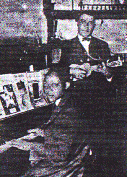 Hersal Thomas (seated) and his older brother, George Washington Thomas