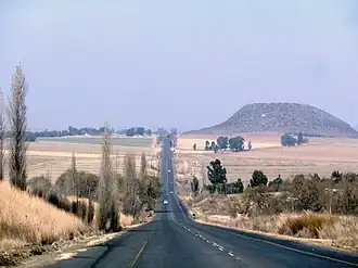 Houtkop, a 170-metre (560 ft) outcrop of Drakensberg basalt in the Free State, South Africa