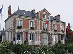 The town hall in Ingré
