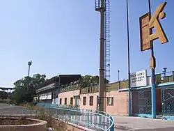 Exterior of the abandoned Pista d'Oro in 2009