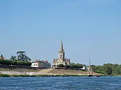 The church in Bréhémont