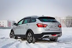 Rear view (pre-facelift)