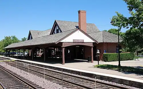 Chicago & North Western Depot, Lake Forest, Illinois (1899)