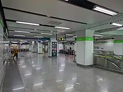 Concourse of Line 4