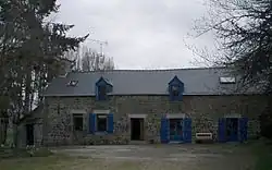 Breton Longere