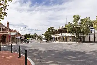 East Street, main street of Narrandera