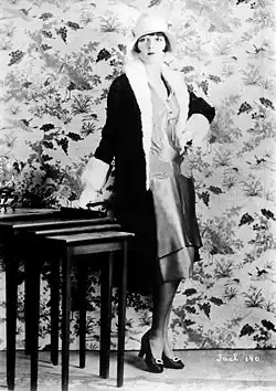 Image 13Fashionable Hollywood actress Louise Brooks (from History of fashion design)