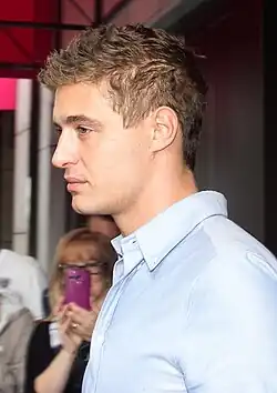 Max Irons portrays King Edward IV of England