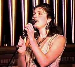 Melanie Shanahan on stage in Hobart, Australia, April 1995