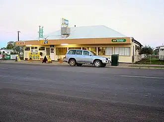 Morven Hotel (prior to burning down in 2016)